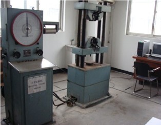 Universal Testing Machine